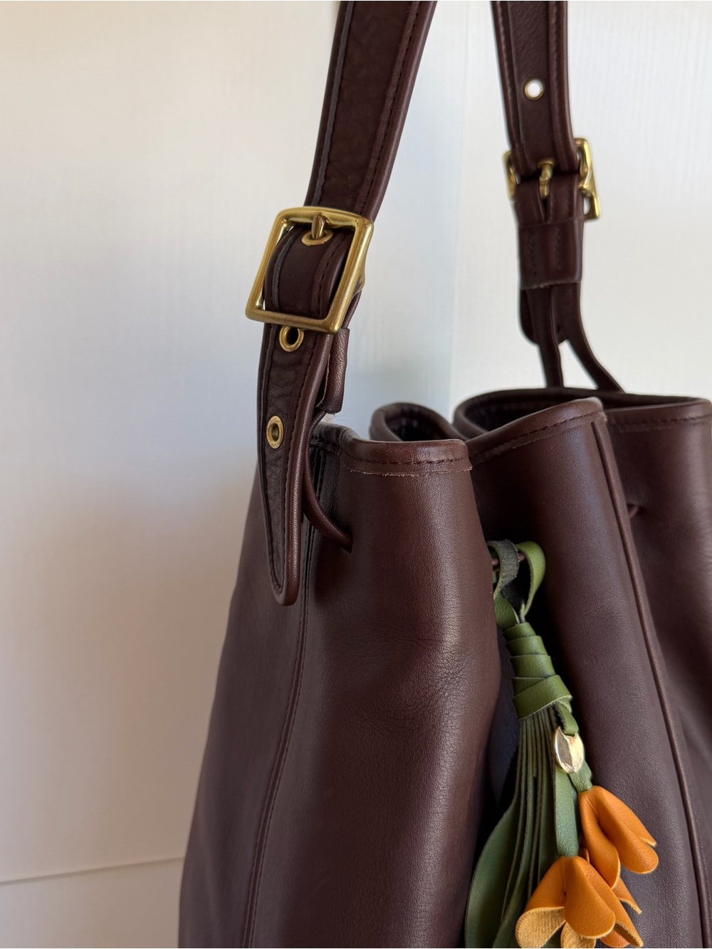 Vintage Coach Legacy Drawstring Bucket Bag - Picture 3 of 10